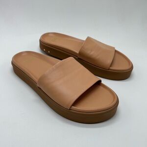 beek | Chick Leather Platform Slide Sandal in Honey